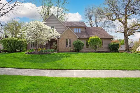 1235 Crooked Tree Ct, Westerville, OH 43081