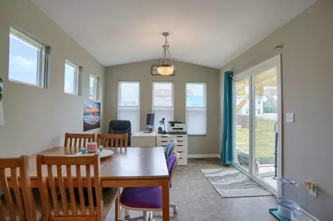 Dining - 360 Sycamore Dr, Circleville, OH 43113 photo 1 of 2