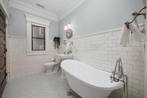 Bath - 904 E Broad St E, Columbus, OH 43205 photo 3 of 11