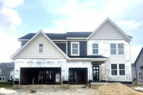 204 Pickerington Ponds Dr, Pickerington, OH 43147
