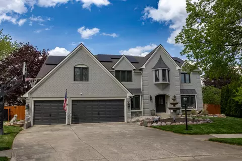 6905 Lauren Pl, Columbus, OH 43235