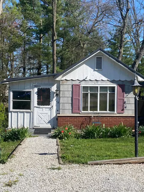 348 13th St, Lancaster, OH 43130