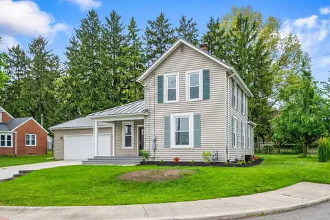 745 Grove Ave, Galion, OH 44833