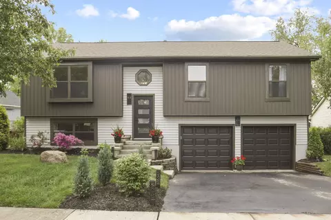 5191 Wolf Run Dr, Columbus, OH 43230