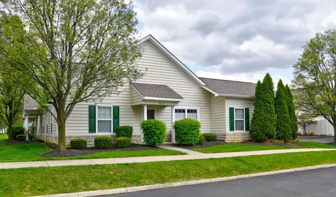 6036 Seabiscuit Dr #3, New Albany, OH 43054