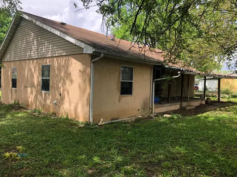 1232 Norfolk Ave, Circleville, OH 43113 photo 3