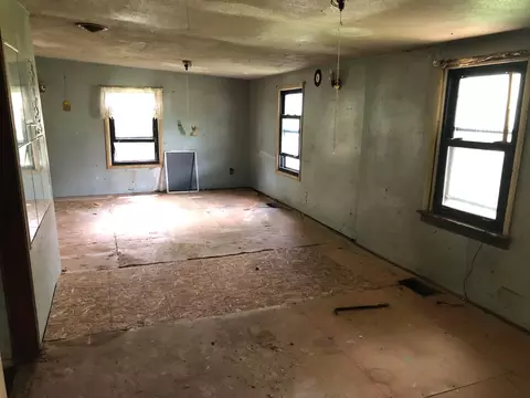 1232 Norfolk Ave, Circleville, OH 43113 photo 5