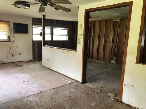 1232 Norfolk Ave, Circleville, OH 43113 photo 4