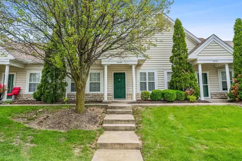 6054 New Albany Rd W, New Albany, OH 43054