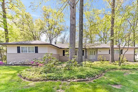 5995 Whitman Rd, Columbus, OH 43213