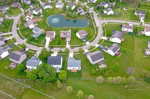 View/Area - 155 Heathermere Loop, Galena, OH 43021 photo 7 of 10