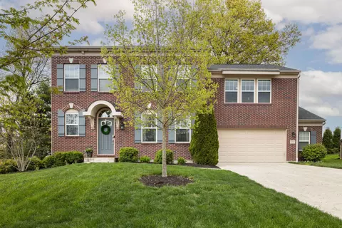 5232 Stratshire Pl, Columbus, OH 43230