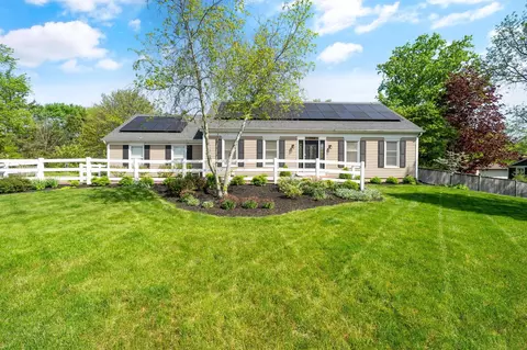 7004 Linworth Rd, Columbus, OH 43235