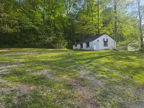 1004 Meadowview Ave, Lancaster, OH 43130