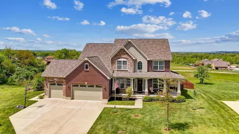13 Buckeye Dr, Middletown, OH 45044