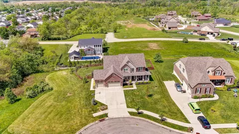 View/Area - 13 Buckeye Dr, Middletown, OH 45044 photo 1 of 3