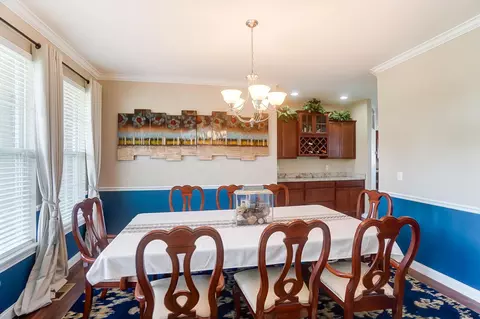 Dining - 13 Buckeye Dr, Middletown, OH 45044 photo 5 of 6