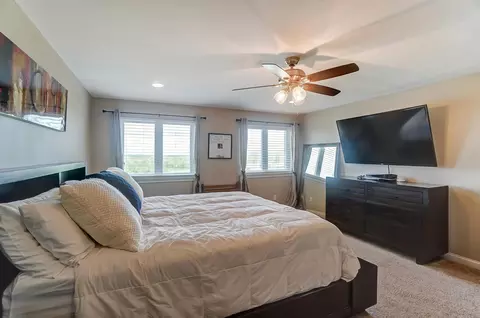 Bedroom - 13 Buckeye Dr, Middletown, OH 45044 photo 2 of 12