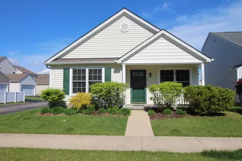 5548 Mossy Creek Dr, Dublin, OH 43016