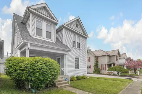 9 N Fulton Ave, Newark, OH 43055