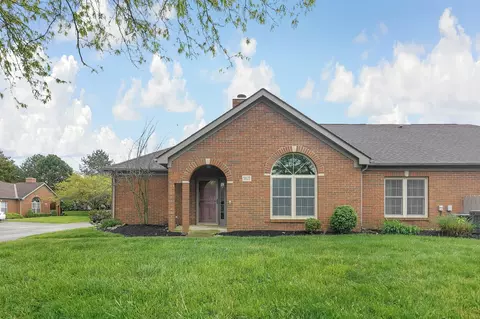 5827 Locbury Ln #R, Dublin, OH 43016