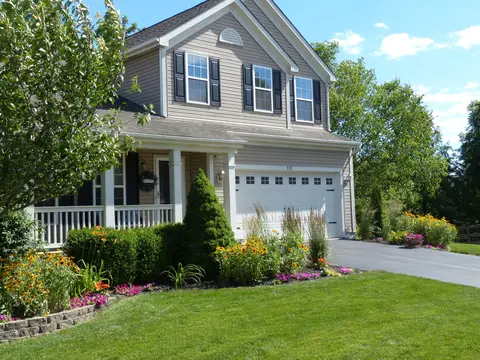 Exterior - 111 Cherry Tree Ct, Delaware, OH 43015 photo 15 of 19