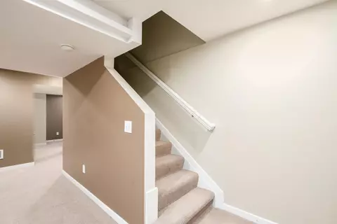 Entry Way - 111 Cherry Tree Ct, Delaware, OH 43015 photo 4 of 7
