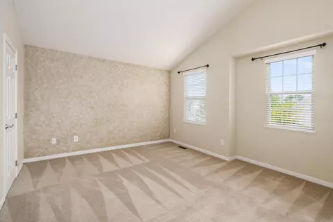 Bedroom - 111 Cherry Tree Ct, Delaware, OH 43015 photo 1 of 5