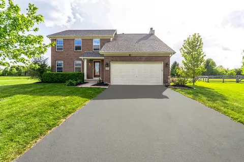215 Sierra Woods Ct, Powell, OH 43065