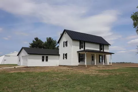15216 Us Highway 22, New Holland, OH 43145