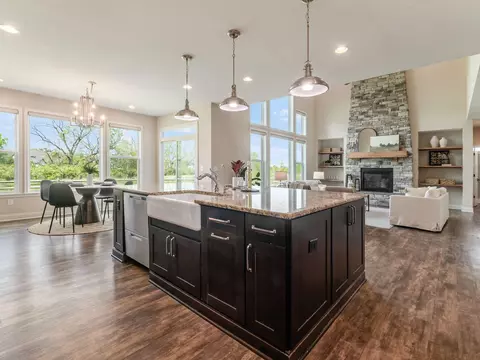 Kitchen - 3640 Switchgrass Ct, Hilliard, OH 43026 photo 3 of 6