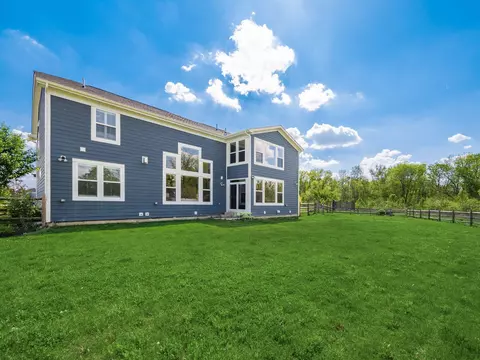 Exterior - 3640 Switchgrass Ct, Hilliard, OH 43026 photo 5 of 5
