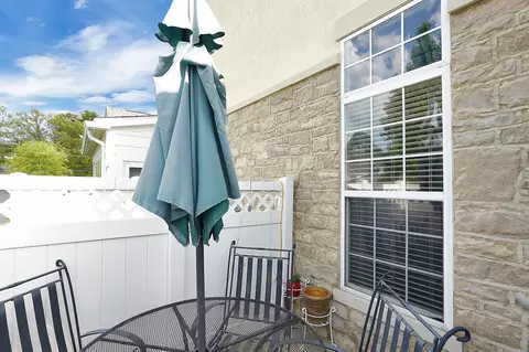 Exterior - 6035 Eiger Dr, Columbus, OH 43213 photo 6 of 8