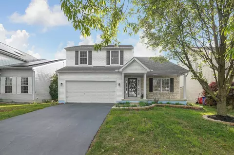 2383 Featherwood Dr, Columbus, OH 43228