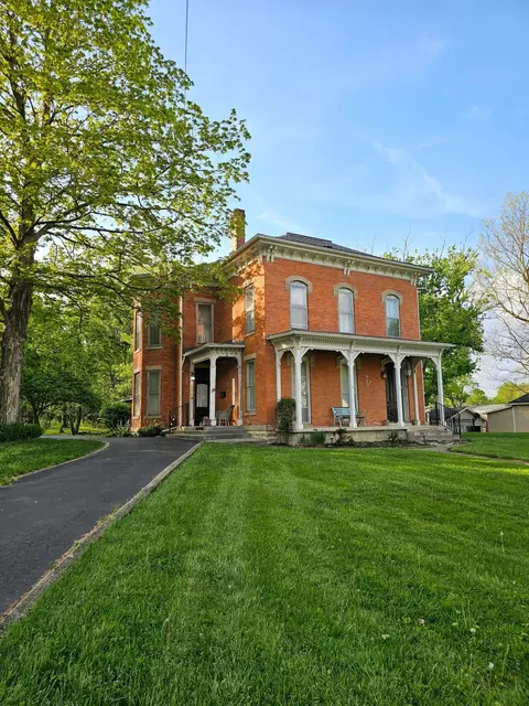 116 E Sandusky St, Mechanicsburg, OH 43044