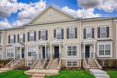 7277 Billy Goat Dr #66, New Albany, OH 43054