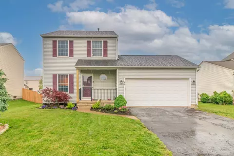 68 W Fieldstone, Pataskala, OH 43062