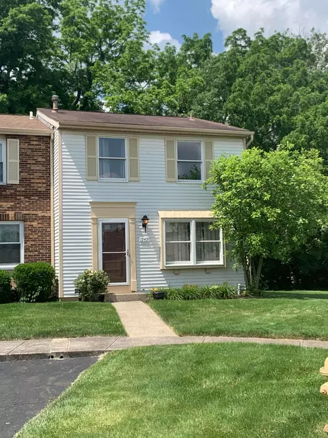 1949 Old Highbanks Ct, Reynoldsburg, OH 43068