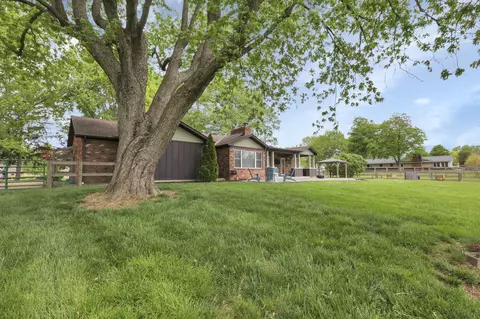 Exterior - 6751 Feder Rd, Galloway, OH 43119 photo 15 of 16