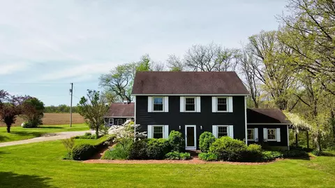 11820 Cook Yankeetown Rd NE, Mount Sterling, OH 43143