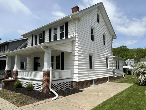 537 E 6th Ave, Lancaster, OH 43130 photo 3