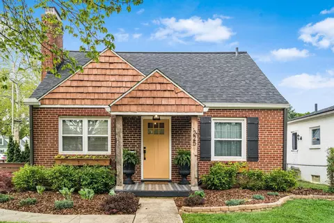 225 E Weisheimer Rd, Columbus, OH 43214