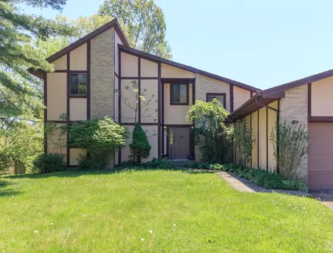 199 Creighton Ct, Gahanna, OH 43230