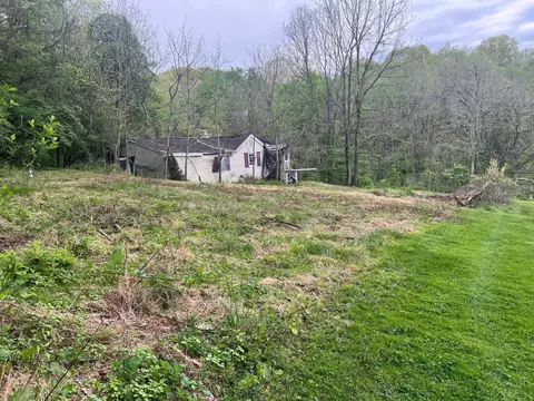 15054 Brushy Fork Rd SE, Heath, OH 43056