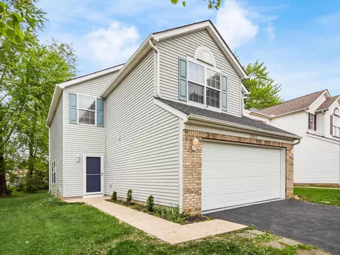 3152 Cumberland Woods Dr, Columbus, OH 43219