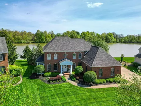 8351 Meadowmoore Pl, Pickerington, OH 43147