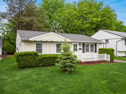 1084 Bahama Dr, Marion, OH 43302