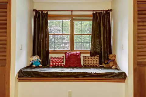 Bedroom - 1807 E River Rd, Marion, OH 43302 photo 5 of 7