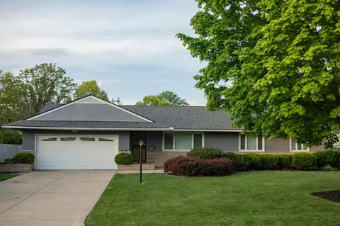 2352 Beverly Pl, Columbus, OH 43209