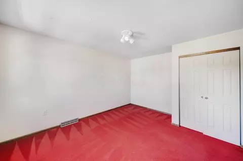 Bedroom - 511 Northfield Dr, Circleville, OH 43113 photo 6 of 9